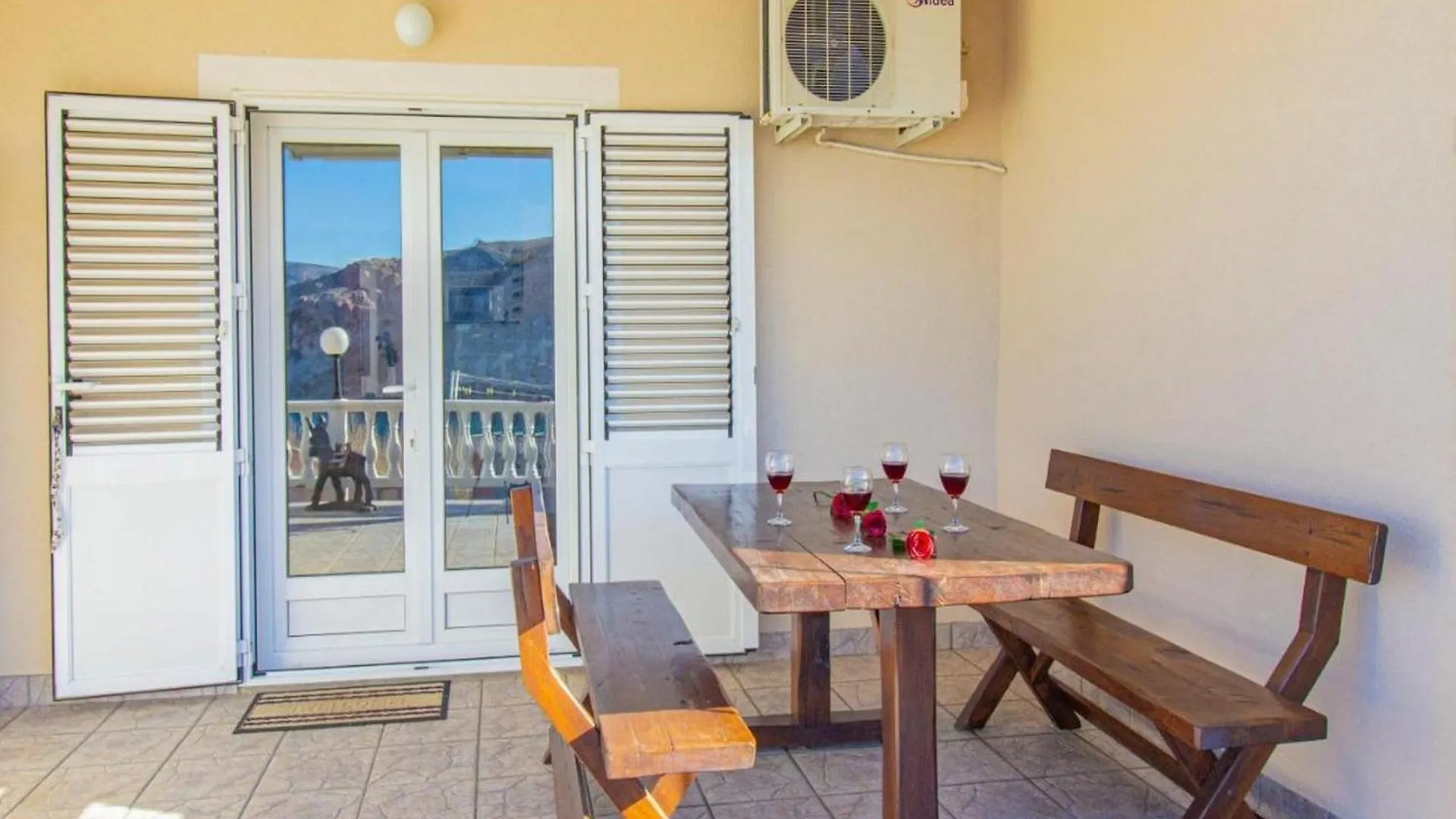 Apartments Viva Pag Town