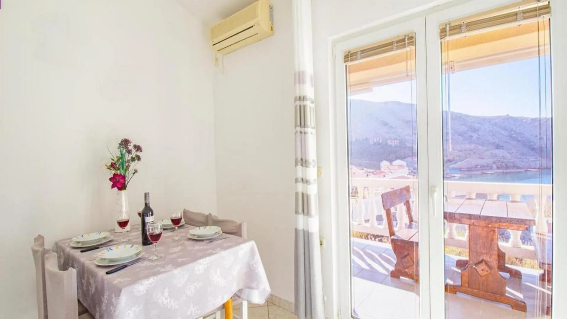 Apartments Viva Pag Town 0*,  Kroatien
